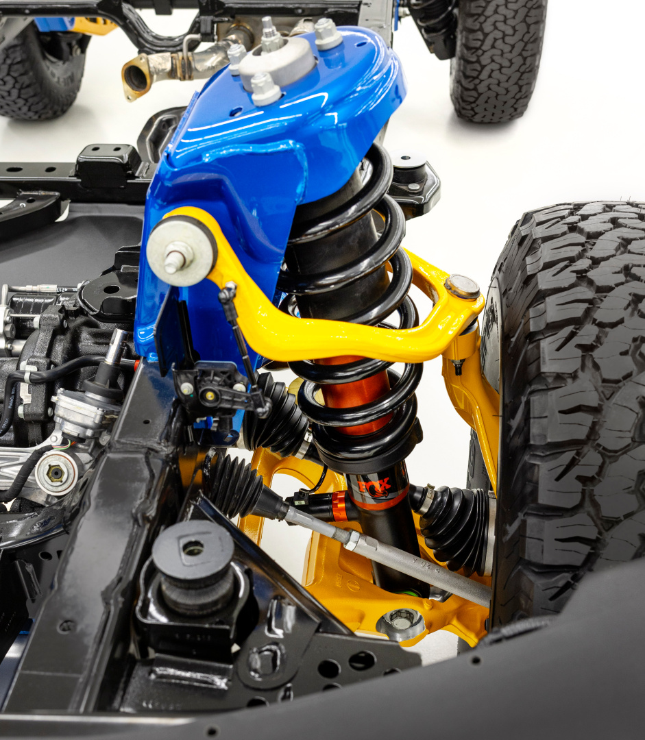 SMALL_2022 Ford Bronco Raptor_chassis_ 07